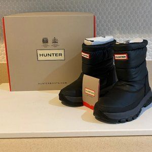 Hunter Original Insulated Snow Boots NWT and Original box